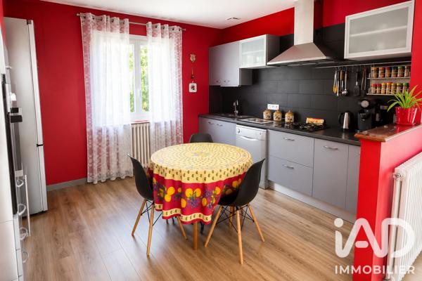 Maison à vendre 4 pièces 80,42 m² Lons-le-Saunier