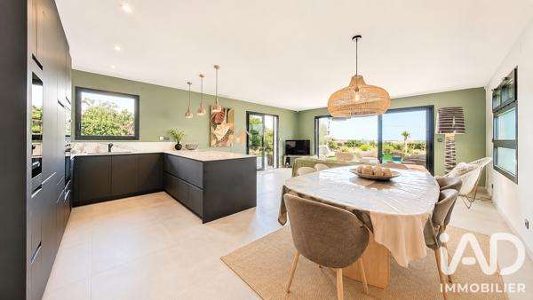 Appartement à vendre 4 pièces 121,41 m² Sainte-Maxime