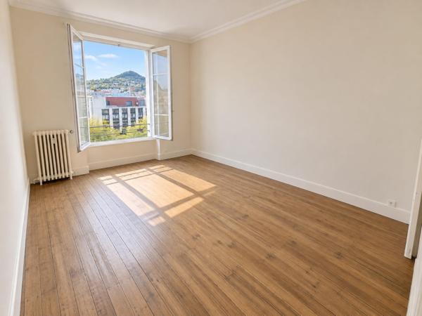 Appartement 3 pièce(s) 2 chambre(s) 96 m²