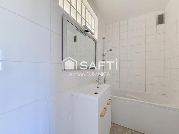 Très bel appartement avec balcon et une belle vue dégagée