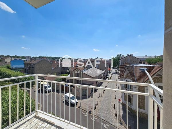 Très bel appartement avec balcon et une belle vue dégagée