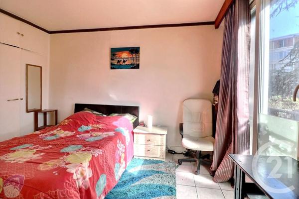 Appartement F4 à vendre  4 pièces - 64 m2 PANTIN - 93