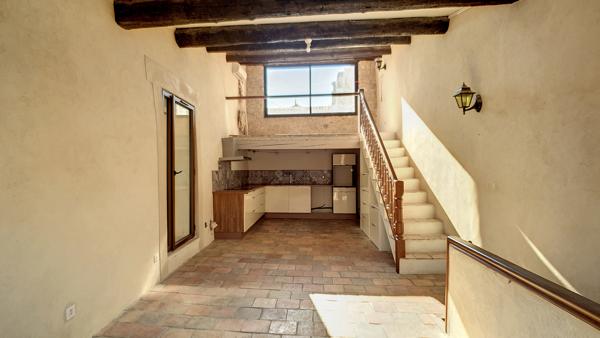 Maison 5 pièces - 184 m² Exclusivité efficity