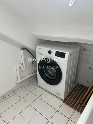 Appartement à PARIS 18E ARRONDISSEMENT, 75018 - 2 pièces 33m²