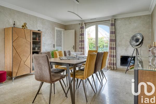 Maison à vendre 10 pièces 300 m² Montsoult