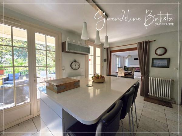 Maison de caractère au cœur de la nature 217 m² - Terrain 2,43Ha - Piscine au sel 10x5