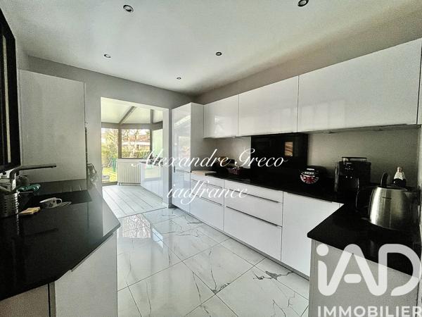 Maison à vendre 7 pièces 190 m² Taverny