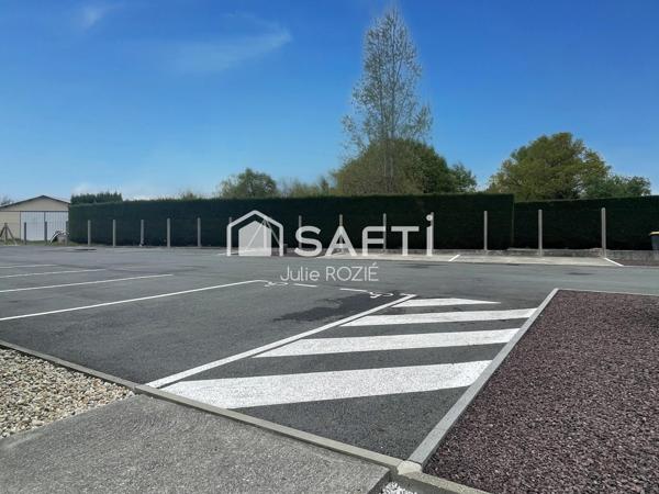 Local commercial de 125 m² avec stockage sur Macau