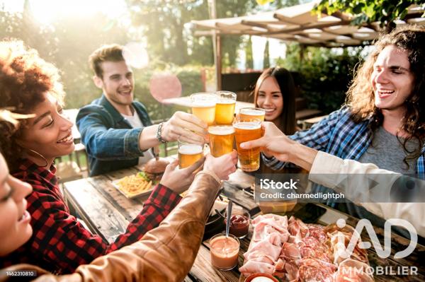 Bar, Brasserie, Tabac à vendre 90 m² Clichy