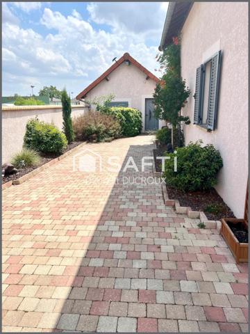 Maison 180m2 - 4 chambres  + gîte 80m2 - piscine
