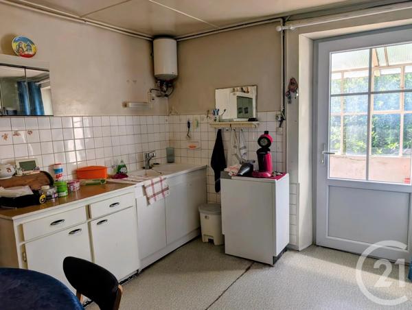 Appartement à vendre  4 pièces - 92 m 2   VALDAHON  - 25