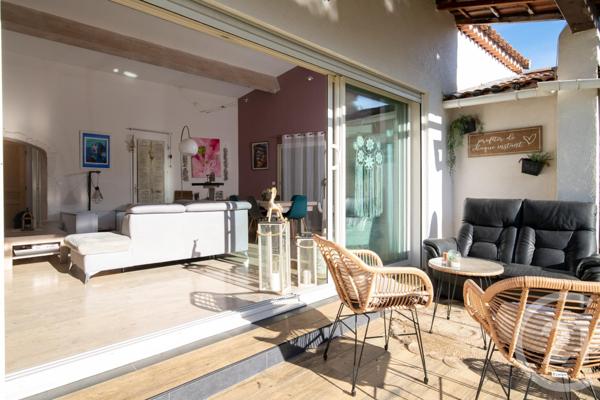 Maison à vendre  6 pièces - 177,81 m2 OLLIOULES - 83