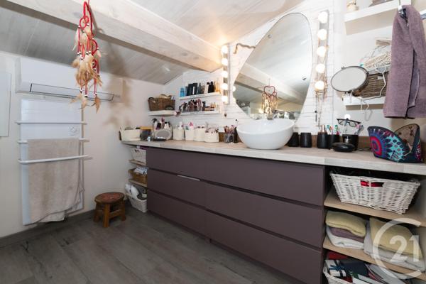 Maison à vendre  6 pièces - 177,81 m2 OLLIOULES - 83