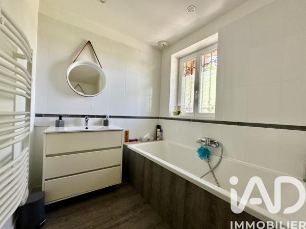 Maison à vendre 5 pièces 160 m² Saint-Martin-Petit