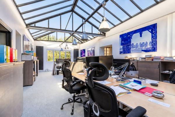 Bureaux à louer à PARIS 75012