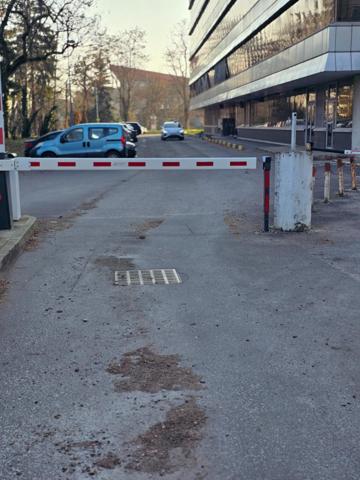 beau bureau très bien situé