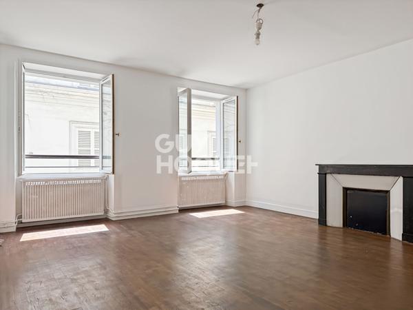 4 pièces - Conservatoire - Paris 9ème