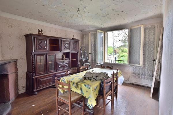 Maison à TURENNE, 19500 - 5 pièces 110m²