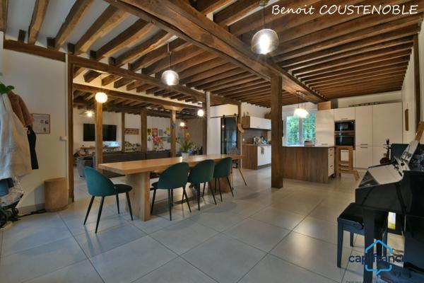 Maison à vendre de 188 m ²- 3 chambres à LABORDE commune de AUXERRE (89) - Terrain 1 740 m² - avec dépendances