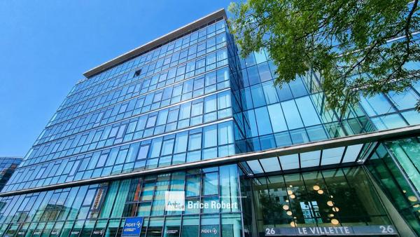 Bureaux à louer à Lyon bureaux rénovés centre Part Dieu proche gare