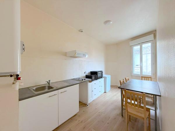 A LOUER APPARTEMENT 3 PIECES MEUBLÉS - SECTEUR BORDEAUX QUARTIER VICTOIRE-CAPUCINS , Bordeaux