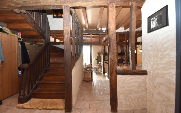 Maison à vendre    7 pièces • 237 m2 Coudures