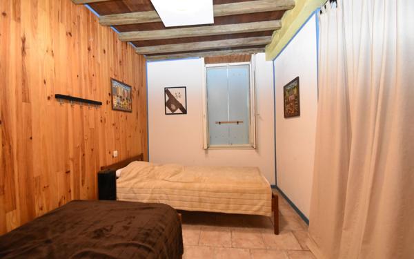 Maison à vendre    7 pièces • 237 m2 Coudures