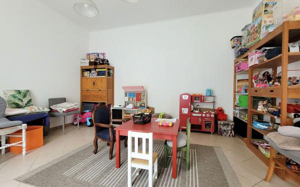 Maison à vendre    10 pièces •  Rivière-Saas-et-Gourby