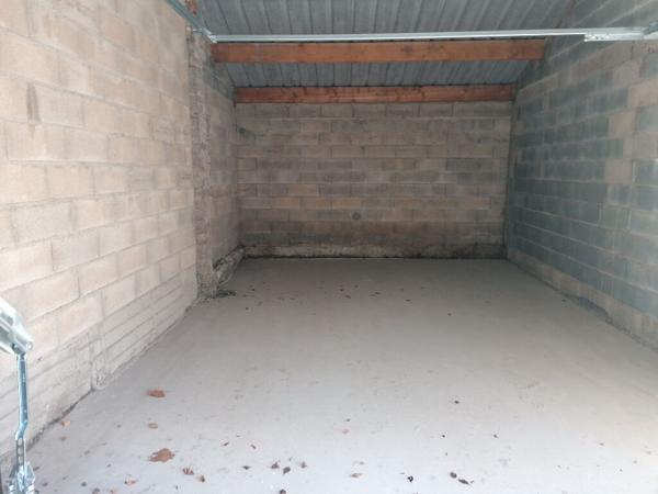 Garage à Blaye Les Mines 15m²
