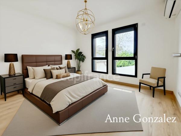 ORLEANS Centre quartier Madeleine rare à la vente appartement Penthouse T4 avec patio intérieur et terrasse dans petite copropriété