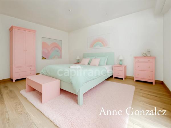 ORLEANS Centre quartier Madeleine rare à la vente appartement Penthouse T4 avec patio intérieur et terrasse dans petite copropriété