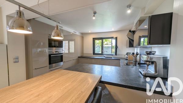 Maison à vendre 5 pièces 141,13 m² Rueil-Malmaison