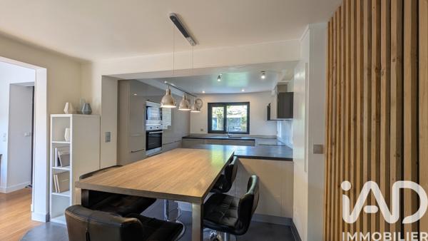 Maison à vendre 5 pièces 141,13 m² Rueil-Malmaison