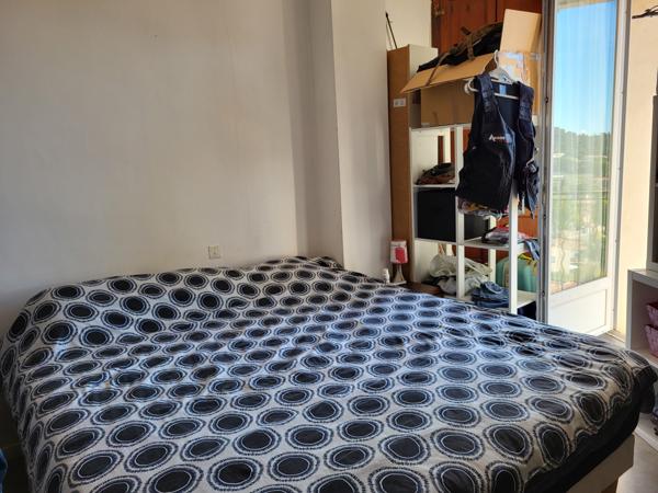 Carnoules (83660) Maison de village à vendre avec 3 logements.