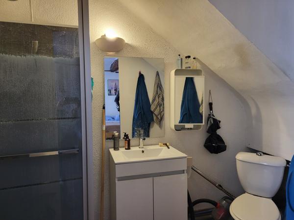 Carnoules (83660) Maison de village à vendre avec 3 logements.