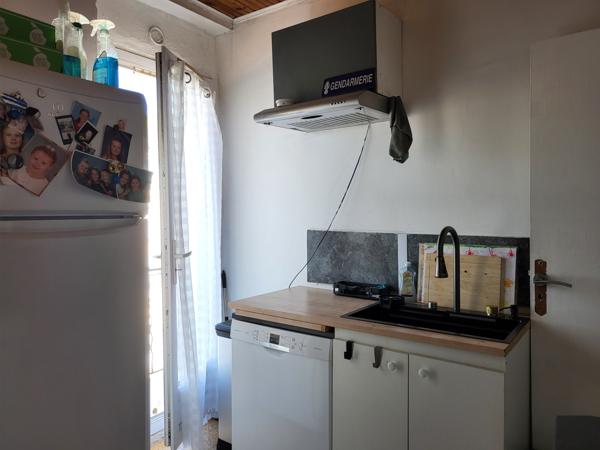 Carnoules (83660) Maison de village à vendre avec 3 logements.