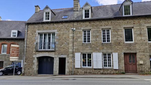 MAISON 204 M2 ENVIRON, IDEAL GRANDE FAMILLE OU INVESTISSEUR