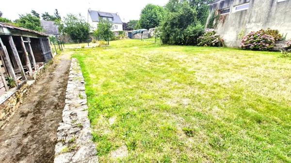 MAISON 204 M2 ENVIRON, IDEAL GRANDE FAMILLE OU INVESTISSEUR