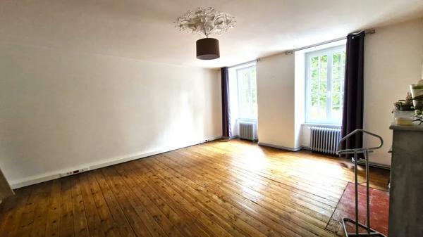 MAISON 204 M2 ENVIRON, IDEAL GRANDE FAMILLE OU INVESTISSEUR