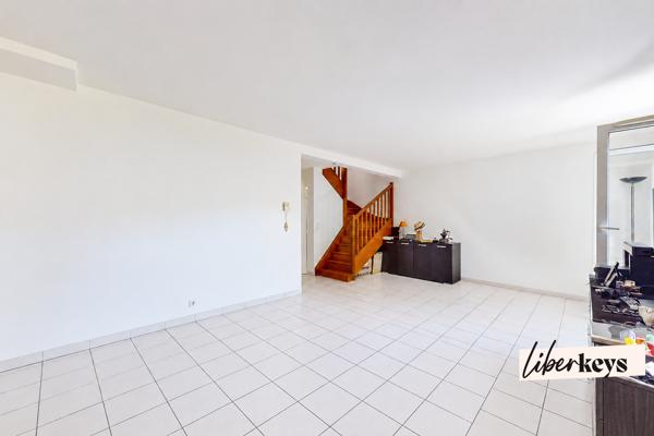 Maison familiale de 118 m² – 4 chambres – jardin – terrasse – garage