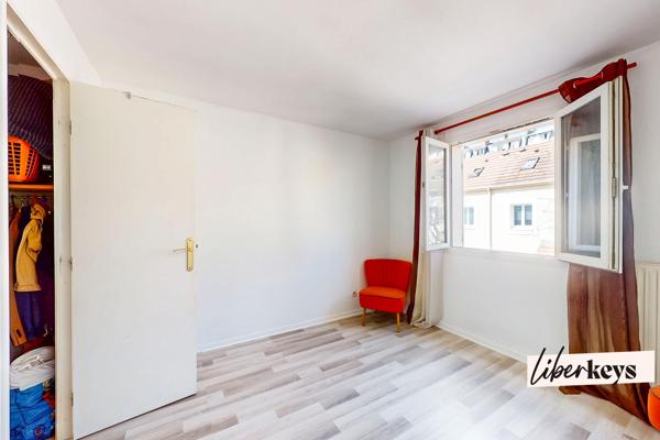 Maison familiale de 118 m² – 4 chambres – jardin – terrasse – garage