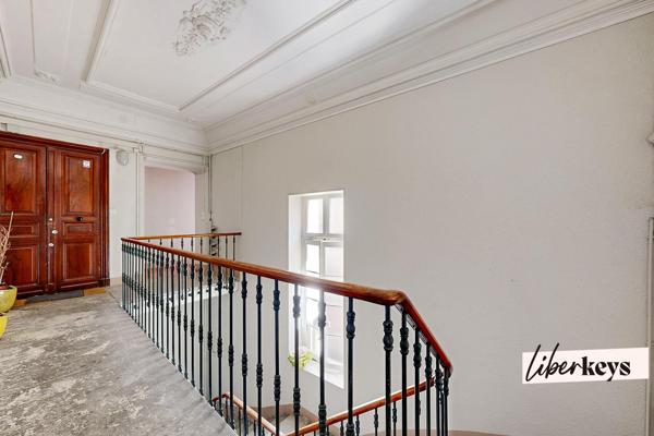 Appartement de caractère- 5 pièces- Nîmes Monjardin
