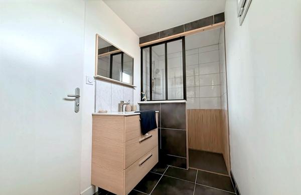 Maison de plain-pied avec studio indépendant et jardin au Château d’Olonne