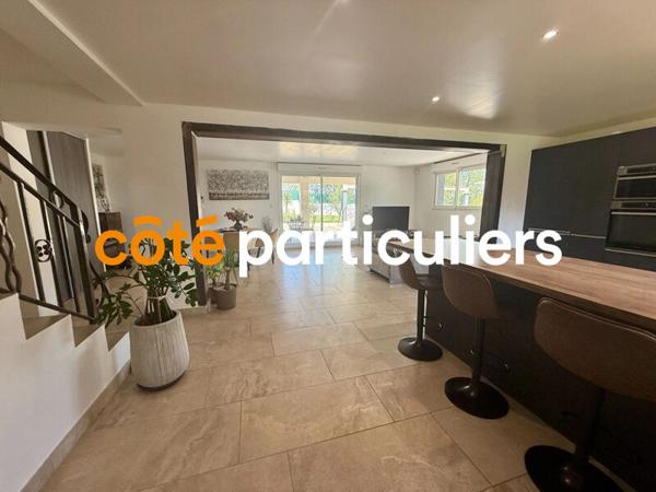Vente Maison194 m² - 9 Pièces - VILLEMOUSTAUSSOU (11620)