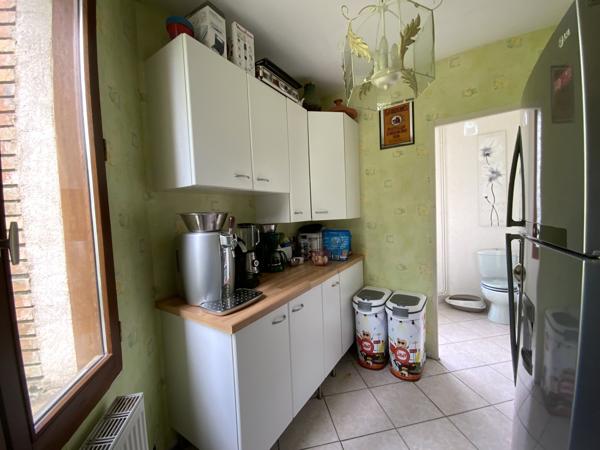 Maison
         9 pièces
        - 226 m² 197 900 €*