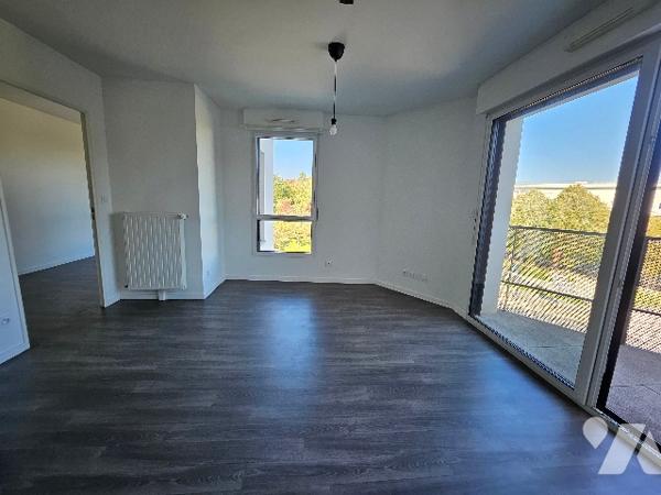 T2 avec balcon et garage – (bd de Vitré)  
Accessible PMR, idéal actif/investisseur/étudiant