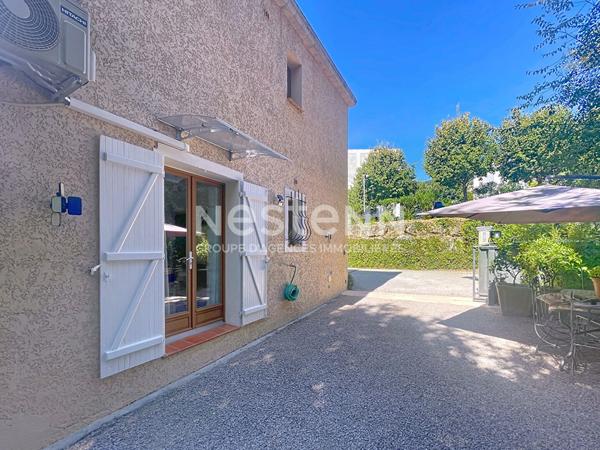 Exclusivité Nestenn : Appartement 3 pièces de 60 m2 avec jardin de 130 m2 avec piscine à Peymeinade