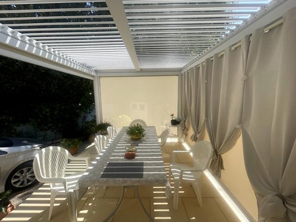 Exclusivité Nestenn : Appartement 3 pièces de 60 m2 avec jardin de 130 m2 avec piscine à Peymeinade