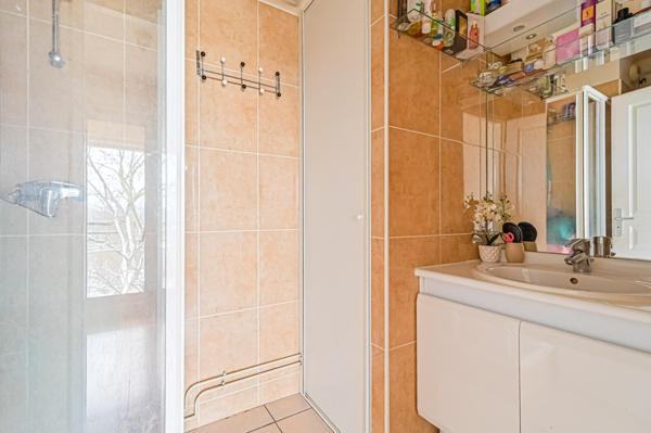 A  10 minutes de la Gare RER D Maisons Alfort / Alfortville