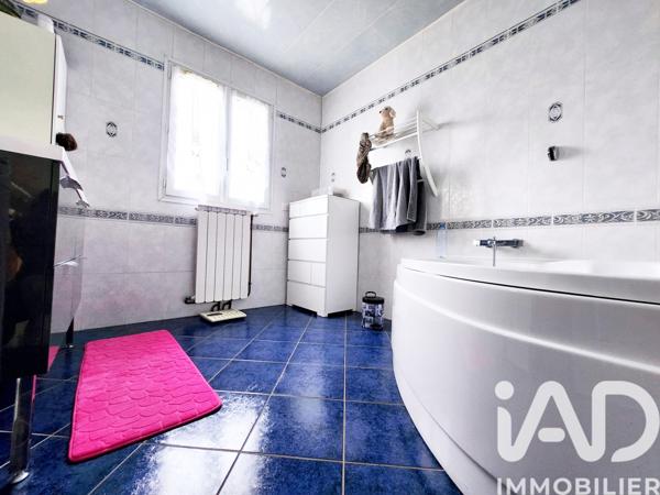 Maison à vendre 6 pièces 150 m² Saint-Ouen-l'Aumône